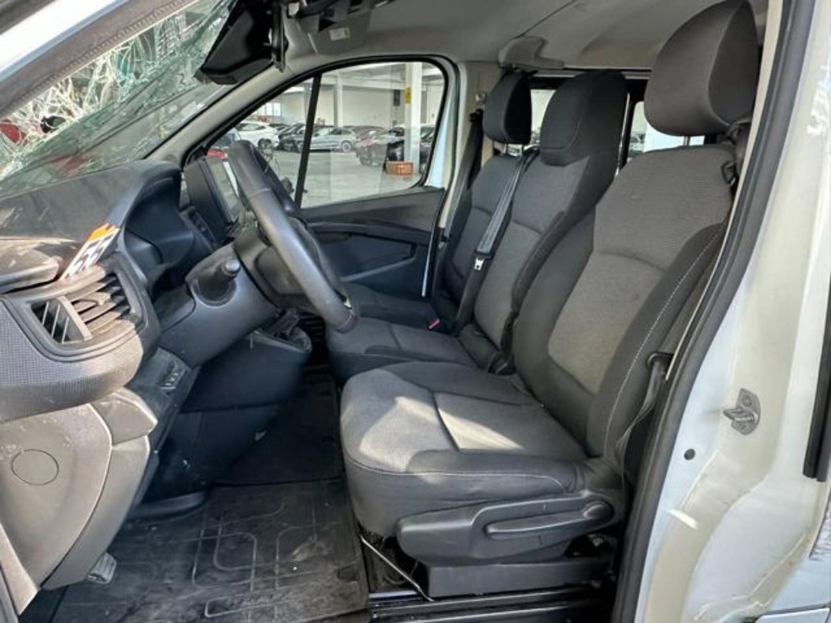 Renault Trafic Furgone T29 2.0 dCi 130CV PL-TN-DC Furgone Ice Plus (13)