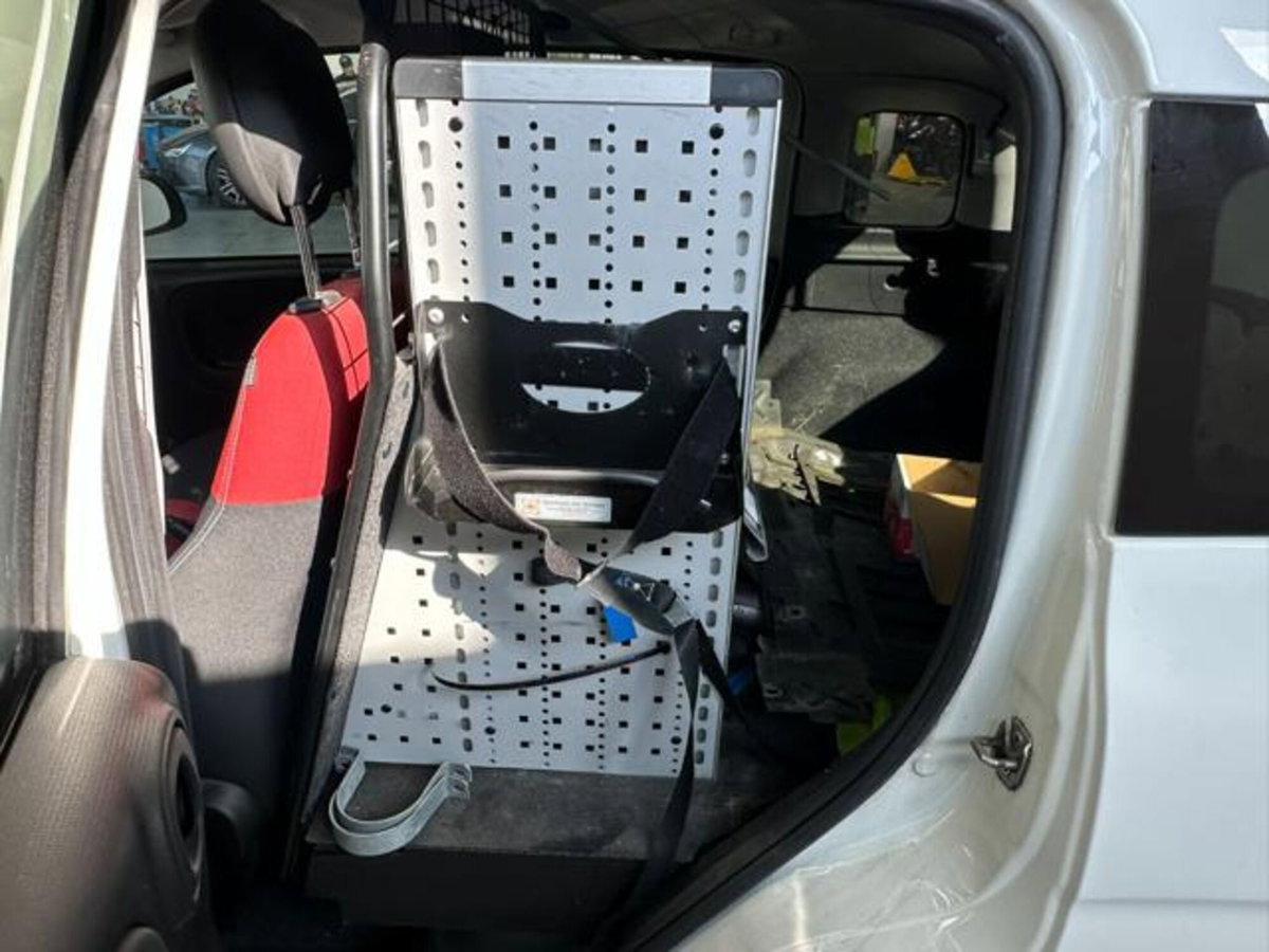 Fiat Panda 0.9 TwinAir Turbo S&S 4x4 Pop Van 2 posti (11)