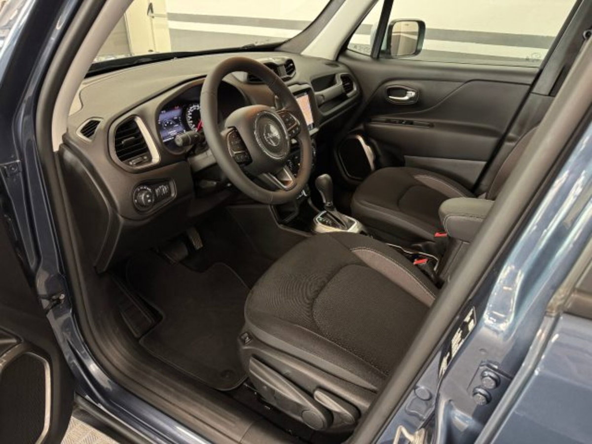 Jeep Renegade 1.5 Turbo T4 MHEV Limited (8)