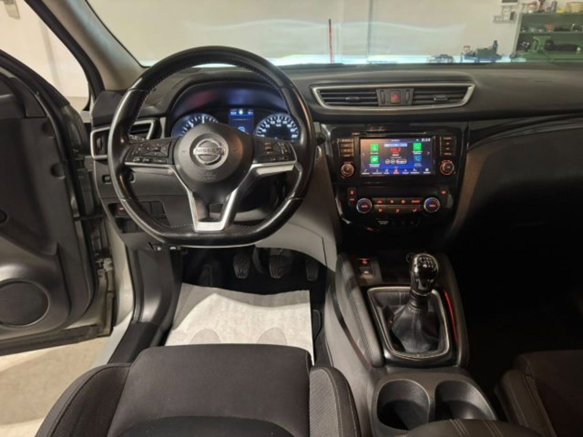 Nissan Qashqai 1.5 dCi 115 CV Tekna (15)