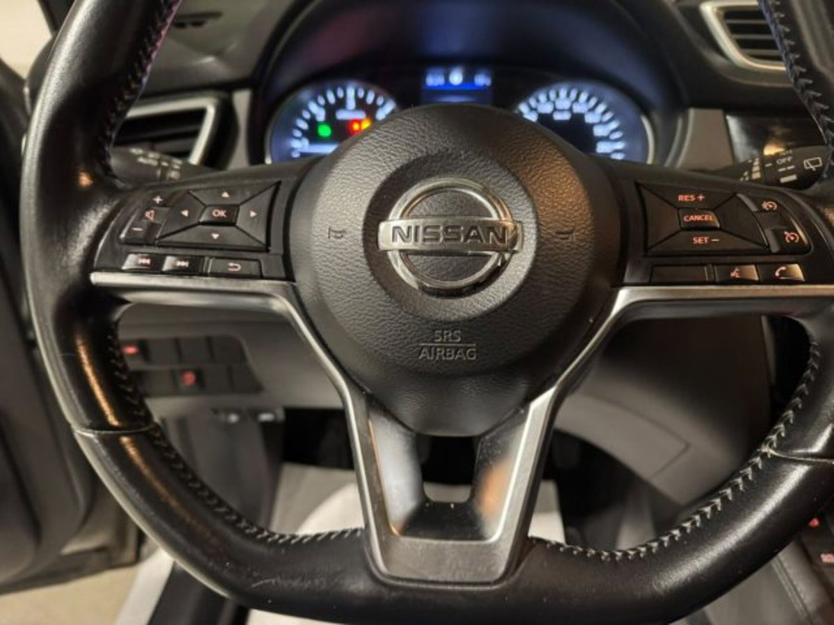 Nissan Qashqai 1.5 dCi 115 CV Tekna (19)