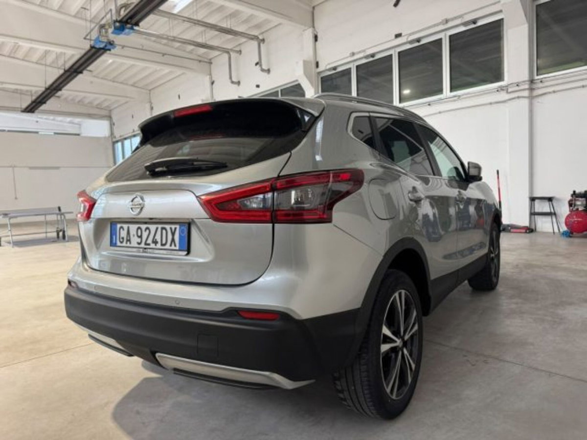 Nissan Qashqai 1.5 dCi 115 CV Tekna (4)