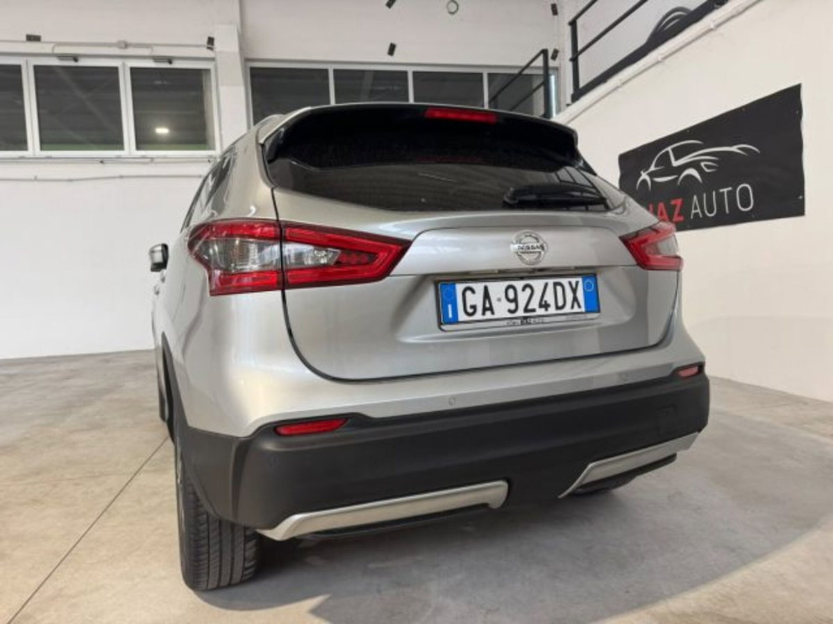 Nissan Qashqai 1.5 dCi 115 CV Tekna (5)