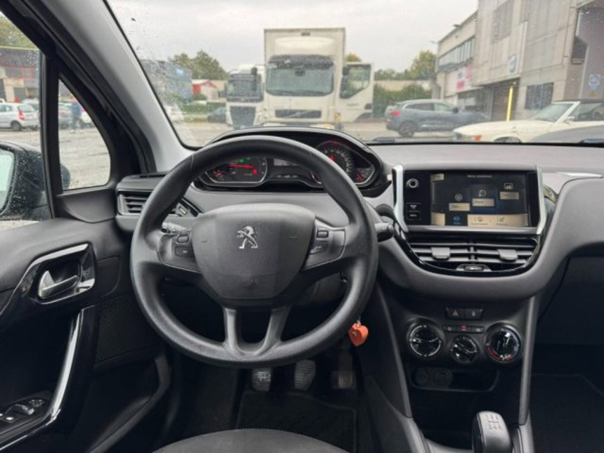 Peugeot 208 VTi 82 CV 5 porte Access (13)