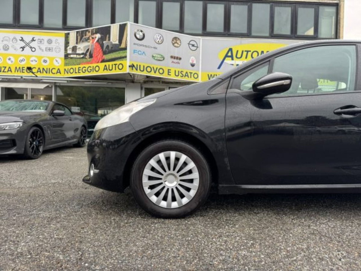Peugeot 208 VTi 82 CV 5 porte Access (4)