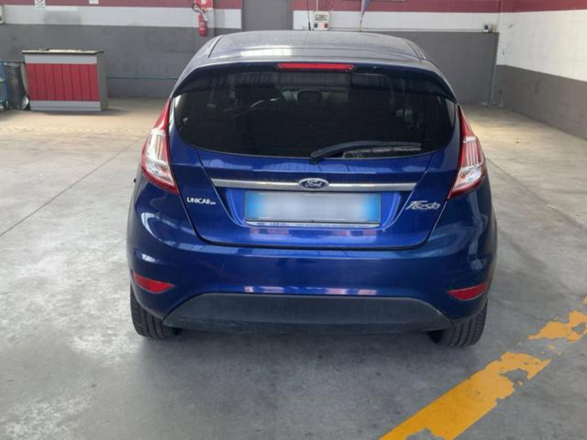 Ford Fiesta 1.4 5p. Bz.- GPL Titanium (8)