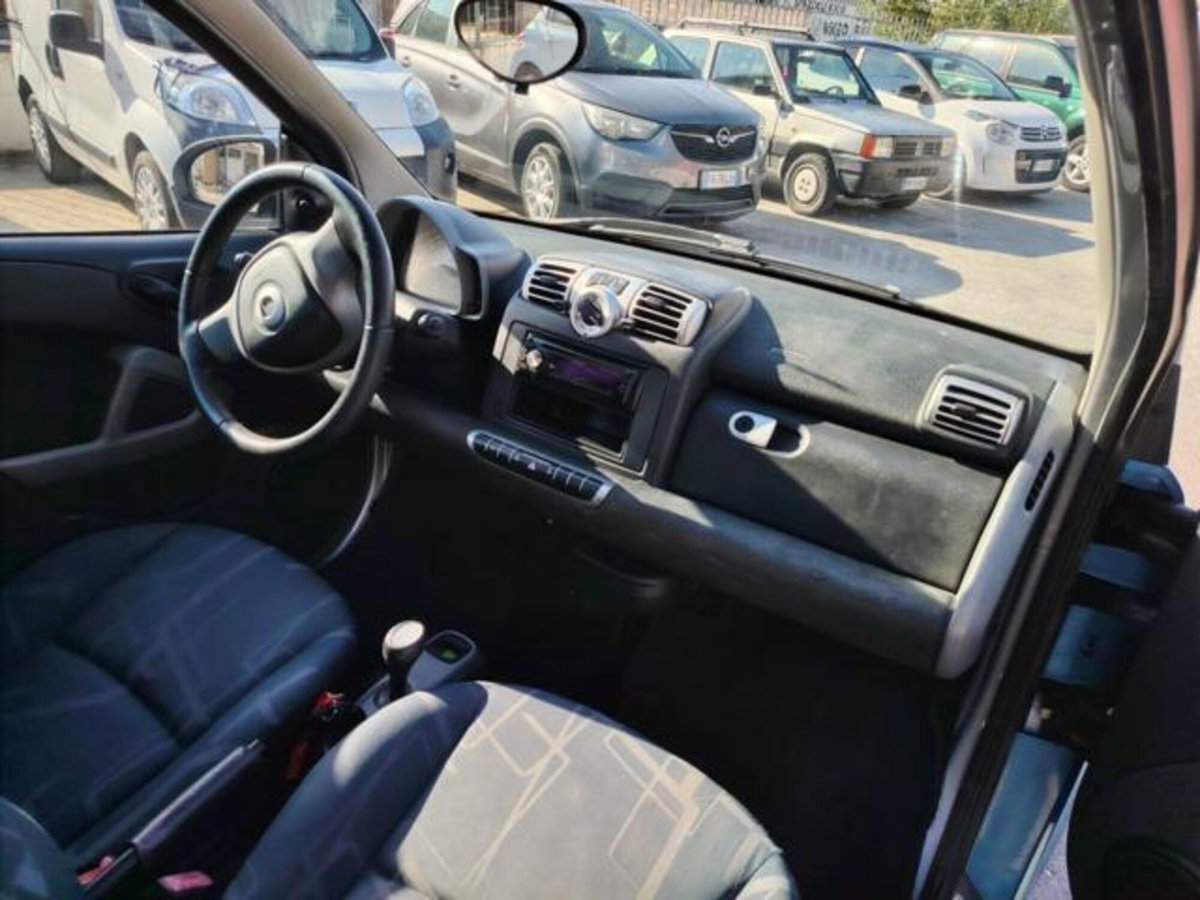 smart Fortwo 1000 52 kW MHD coupé passion (9)