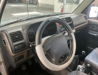 Suzuki Jimny 1.3i 16V cat 4WD JLX (10)