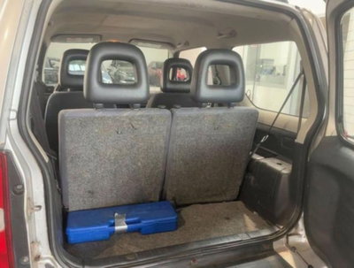Suzuki Jimny 1.3i 16V cat 4WD JLX (12)
