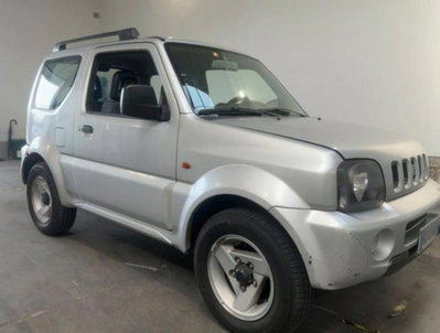 Suzuki Jimny 1.3i 16V cat 4WD JLX (6)