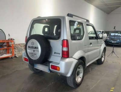 Suzuki Jimny 1.3i 16V cat 4WD JLX (7)