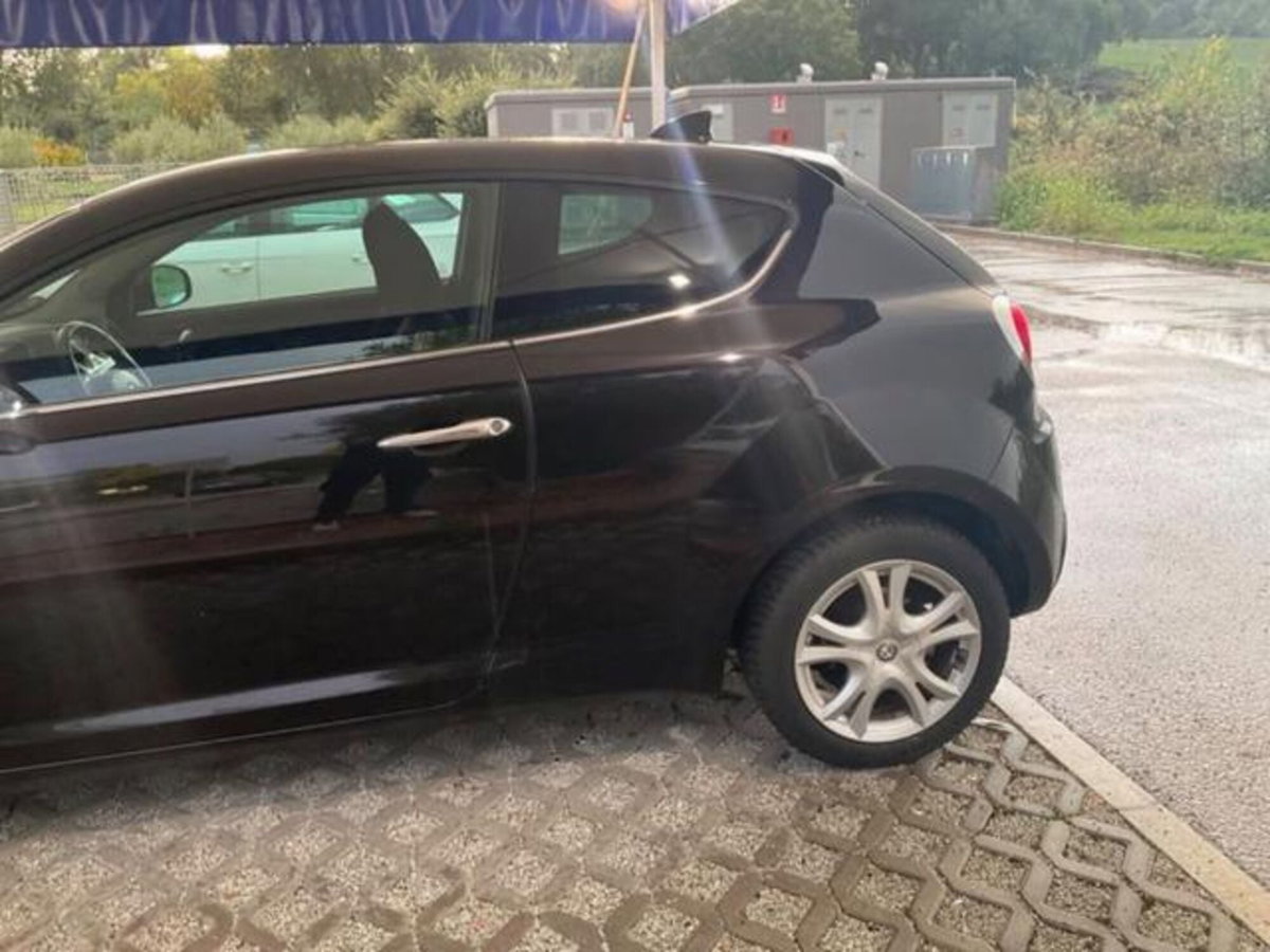 Alfa Romeo MiTo 1.3 JTDm-2 95 CV S&S Distinctive (3)