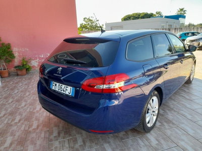 Peugeot 308 1.6 HDi 92 CV Business (5)