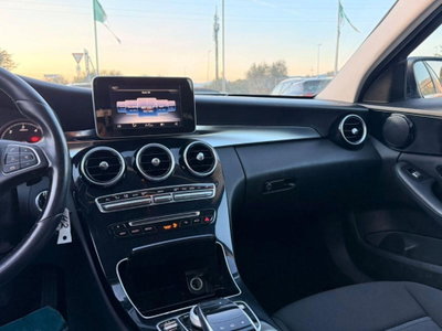 Mercedes-Benz Classe C Station Wagon 200 d Premium (10)