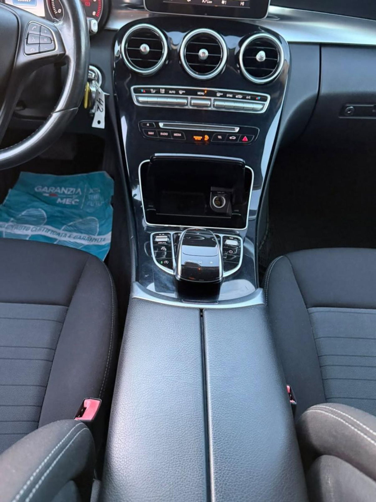 Mercedes-Benz Classe C Station Wagon 200 d Premium (16)