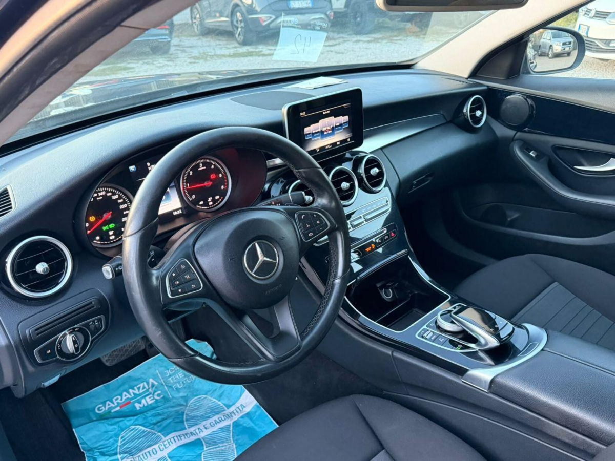 Mercedes-Benz Classe C Station Wagon 200 d Premium (7)