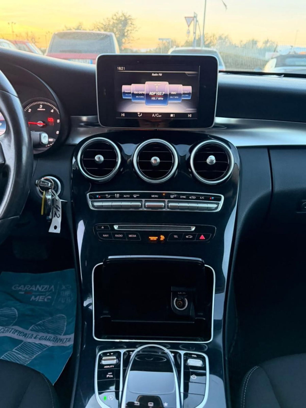 Mercedes-Benz Classe C Station Wagon 200 d Premium (9)