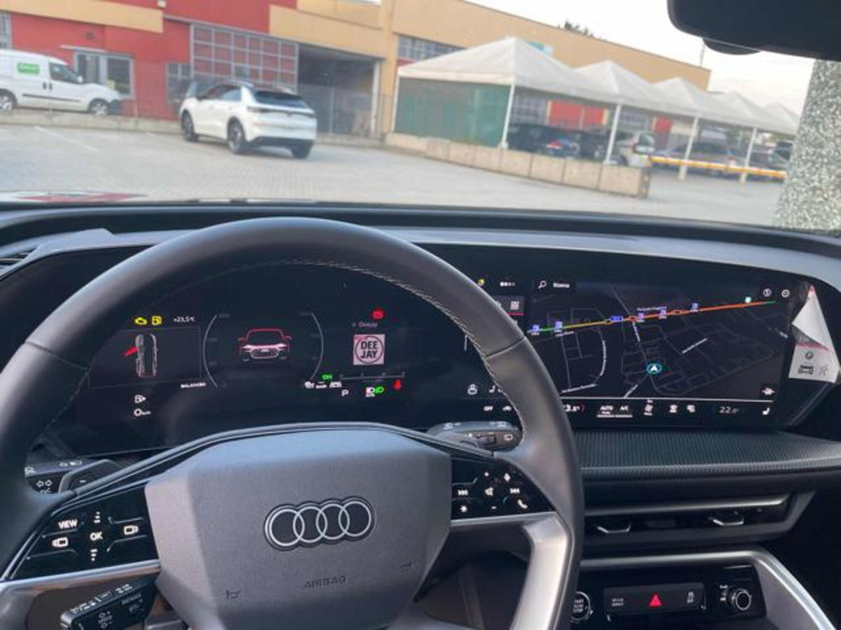 Audi Q5 Sportback 2.0 tdi mhev+ S line quattro 204cv s-tronic (8)