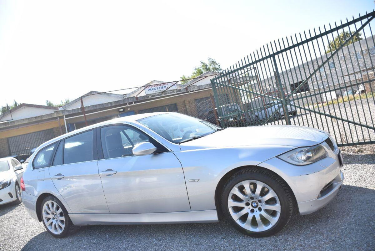 BMW Serie 3 Touring 330d cat  Futura