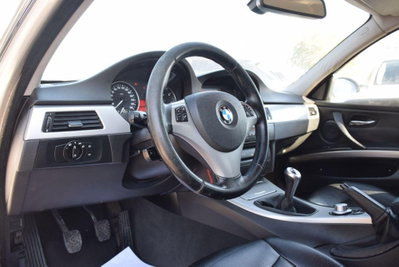 BMW Serie 3 Touring 330d cat  Futura (10)