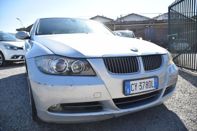 BMW Serie 3 Touring 330d cat  Futura (2)
