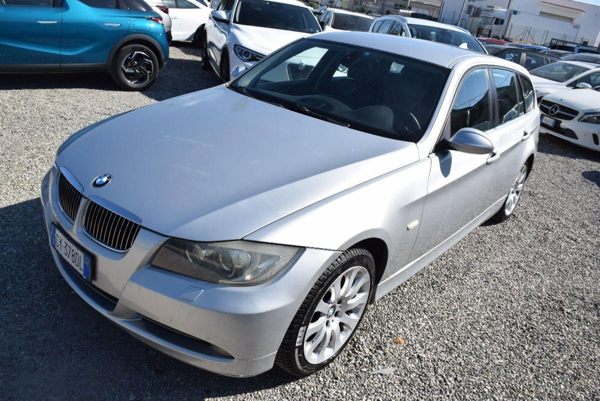 BMW Serie 3 Touring 330d cat  Futura (8)