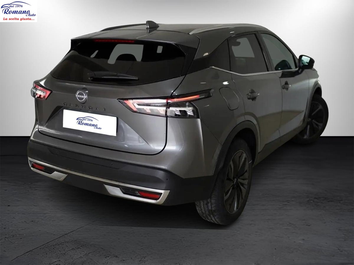 Nissan Qashqai 1.3 mhev Tekna 4wd 158cv xtronic (4)
