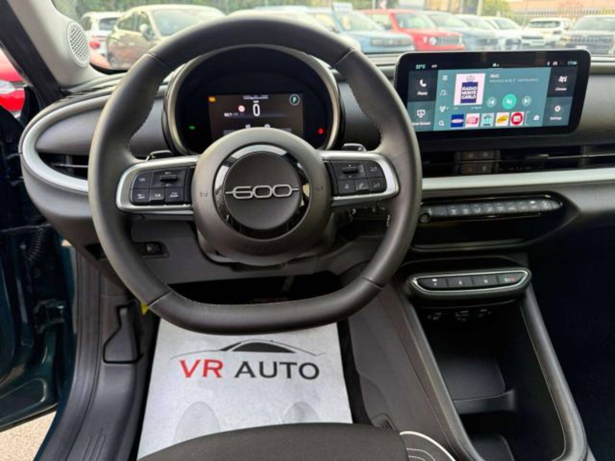 Fiat 600 1.2 Business 100cv (9)