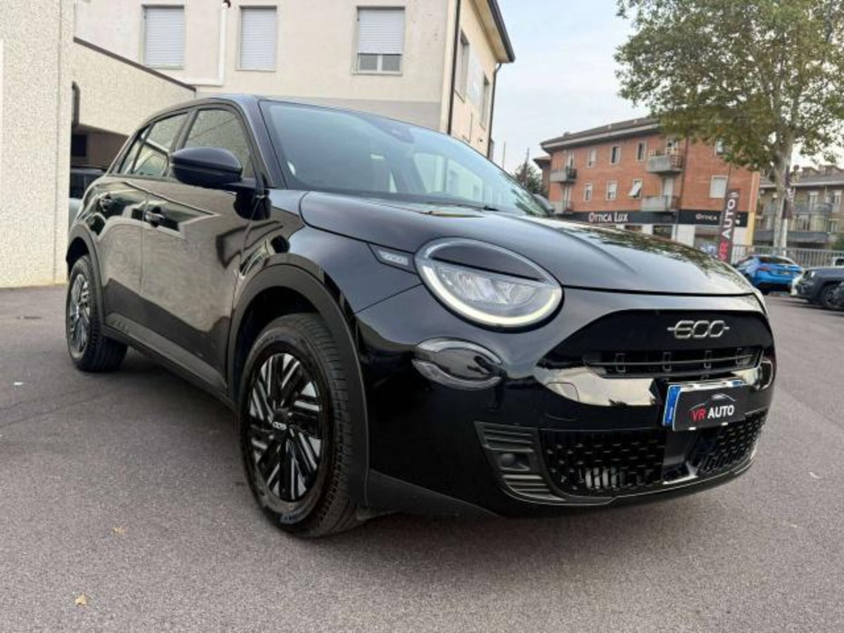 Fiat 600 1.2 Business 100cv (6)