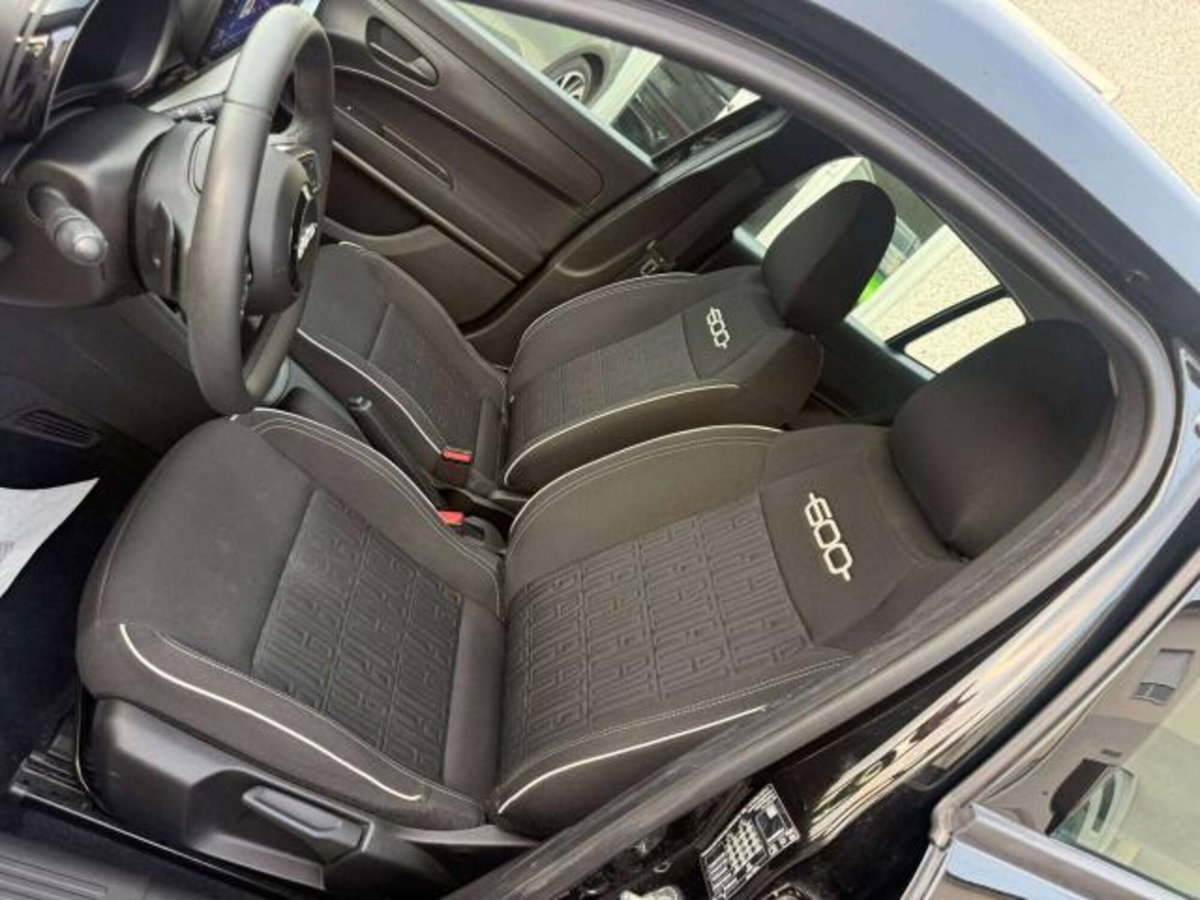 Fiat 600 1.2 Business 100cv (8)