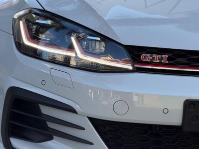 Volkswagen Golf 2.0 TSI GTI DSG (11)