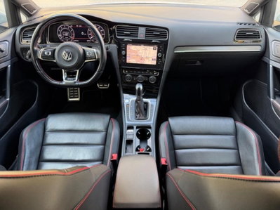 Volkswagen Golf 2.0 TSI GTI DSG (15)