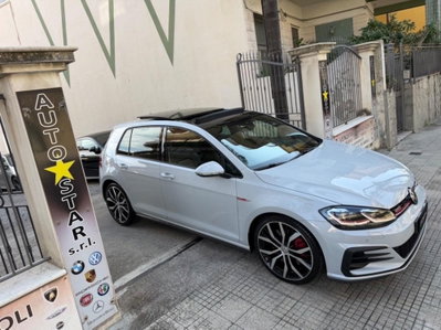 Volkswagen Golf 2.0 TSI GTI DSG (4)