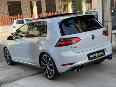 Volkswagen Golf 2.0 TSI GTI DSG (7)