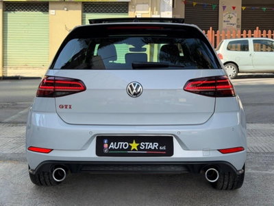 Volkswagen Golf 2.0 TSI GTI DSG (8)