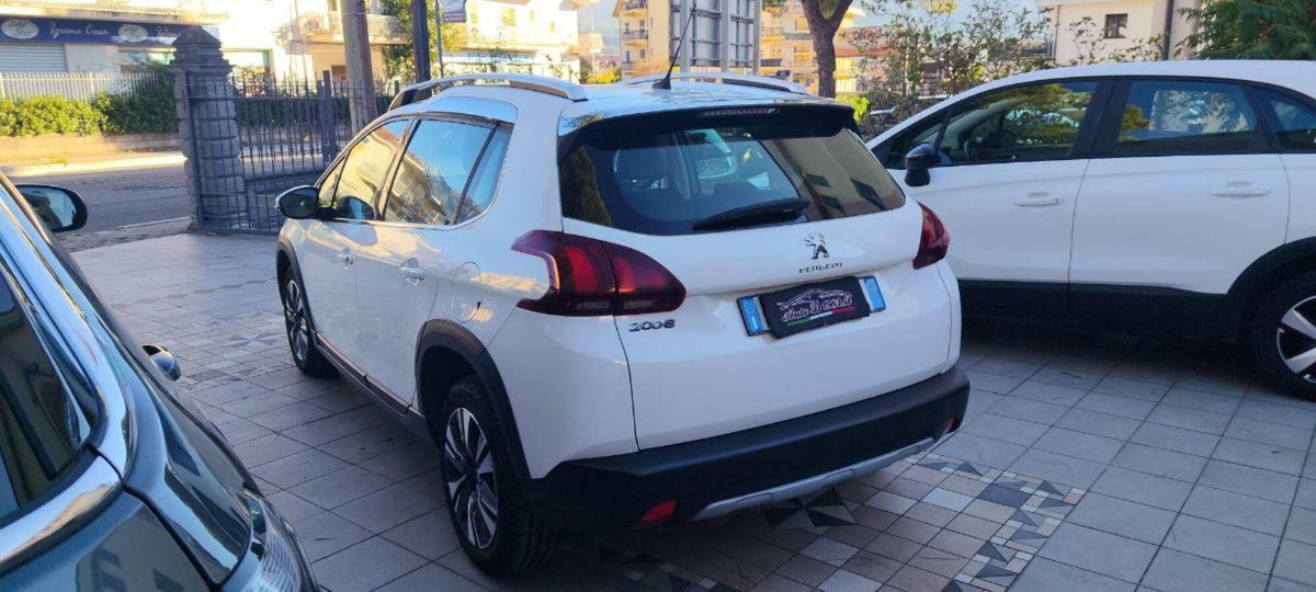 Peugeot 2008 120 EAT6 S&S Allure (5)