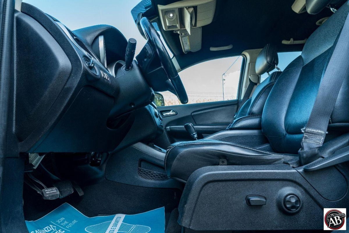 Fiat Freemont 2.0 Mjt 170 CV 4x4 Automatica Lounge (13)