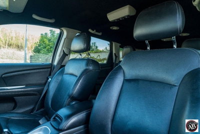 Fiat Freemont 2.0 Mjt 170 CV 4x4 Automatica Lounge (14)