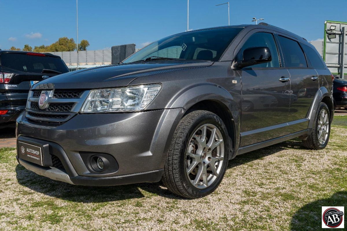 Fiat Freemont 2.0 Mjt 170 CV 4x4 Automatica Lounge (2)