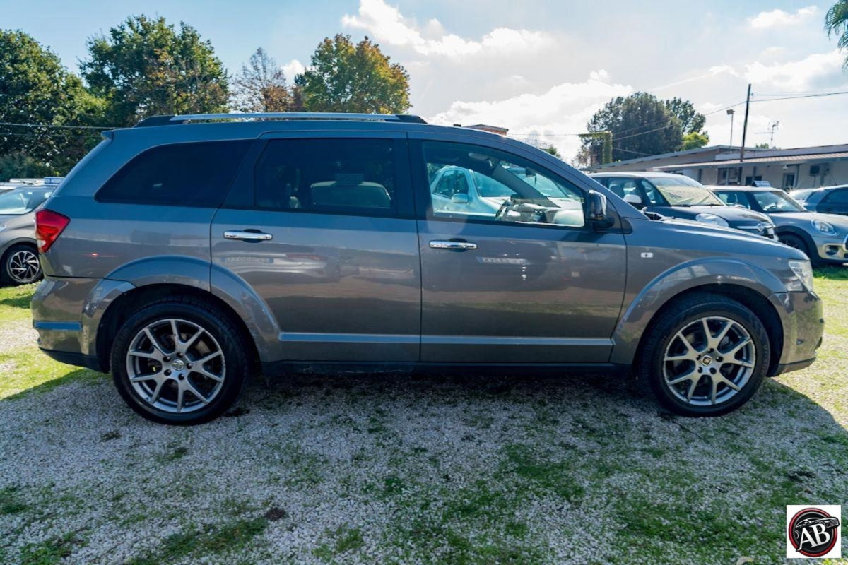 Fiat Freemont 2.0 Mjt 170 CV 4x4 Automatica Lounge (7)