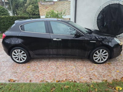 Alfa Romeo Giulietta 1.6 JTDm-2 Progression (5)