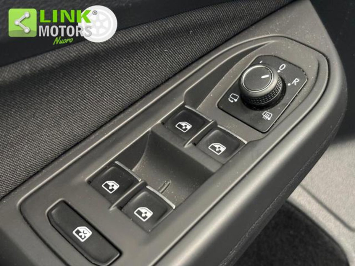 Volkswagen Golf 2.0 TDI GTD DSG (11)