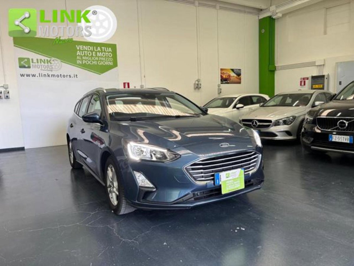 Ford Focus 1.0 EcoBoost 125 CV 5p Business (6)