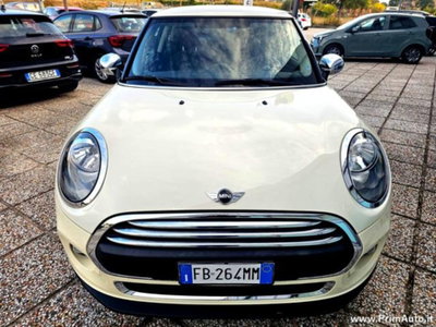 MINI Mini 1.5 Cooper D (5)