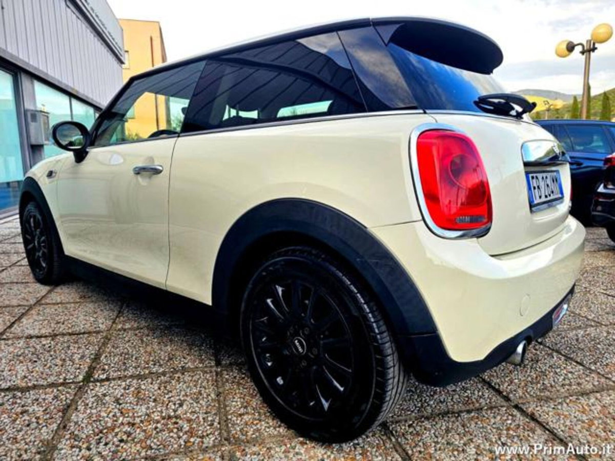 MINI Mini 1.5 Cooper D (6)