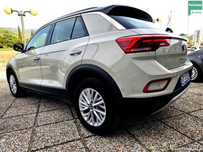 Volkswagen T-Roc 1.0 TSI Life (6)