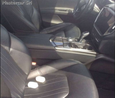 Maserati Ghibli Ghibli MHEV 330 CV GT (4)