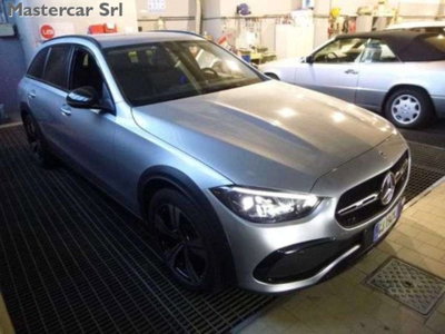 Mercedes-Benz Classe C Station Wagon All-Terrain 220 d mhev Premium Plus 4matic auto (2)