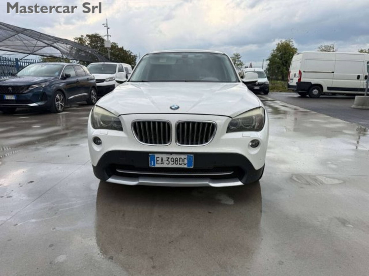 BMW X1 xDrive23dA Attiva