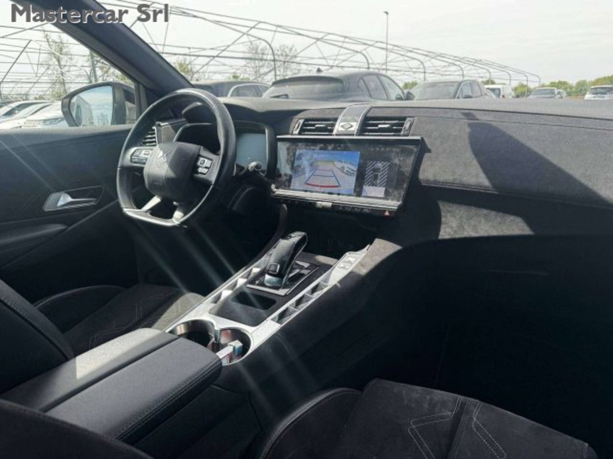 Ds DS 7 1.5 bluehdi Performance Line+ 130cv auto (14)